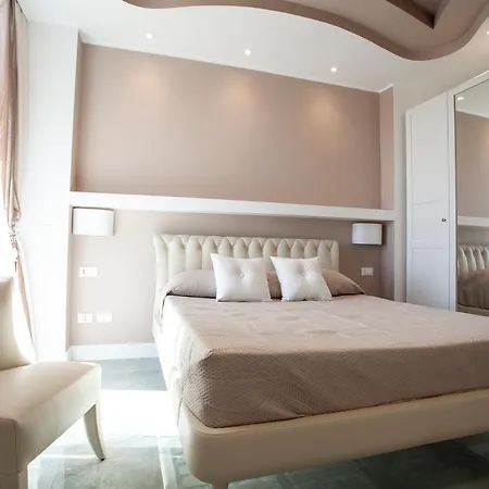 게스트하우스 Cavalieri D'oro Luxury House 3*