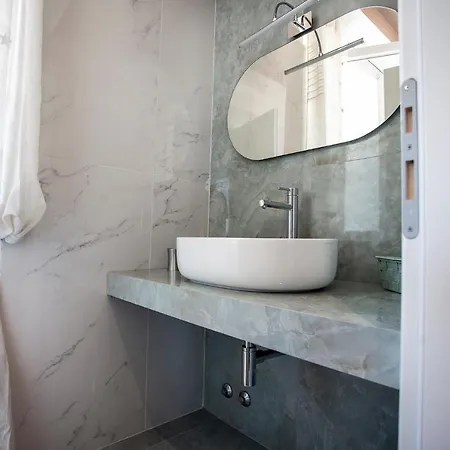 Cavalieri D'oro Luxury House 3* Anzio