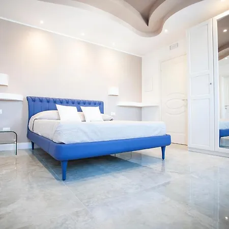 Cavalieri D'oro Luxury House 3* Anzio