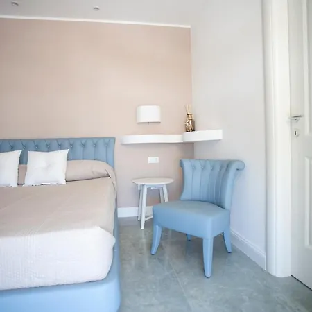 Cavalieri D'oro Luxury House Vendégház Anzio