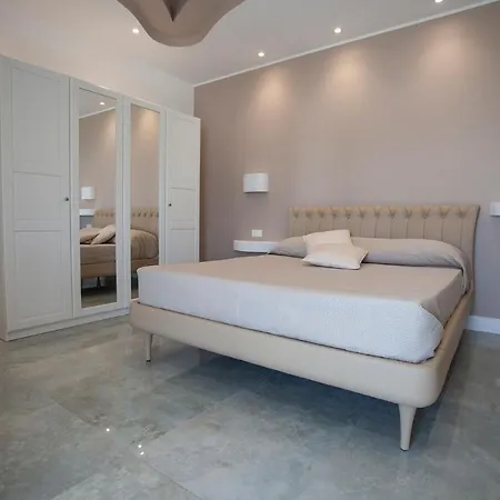 Cavalieri D'oro Luxury House 3*