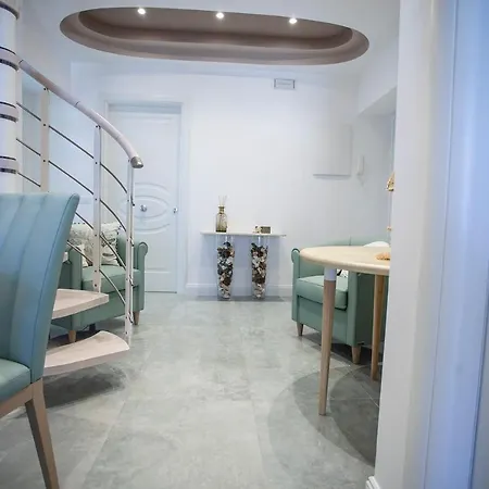 Cavalieri D'oro Luxury House Anzio