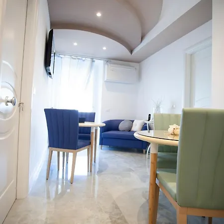 Cavalieri D'oro Luxury House