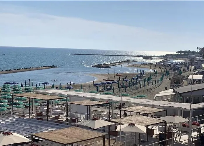 بيت ضيافة Cavalieri D'oro Luxury House