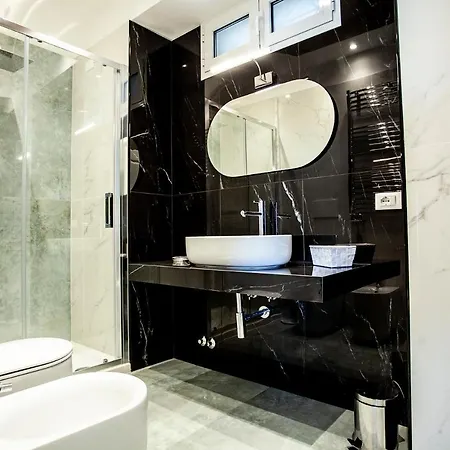 Cavalieri D'oro Luxury House Guest house