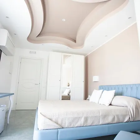 Cavalieri D'oro Luxury House *