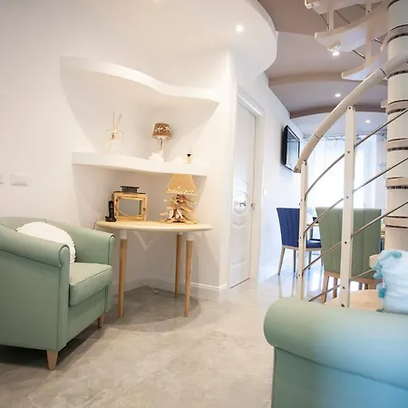 Cavalieri D'oro Luxury House